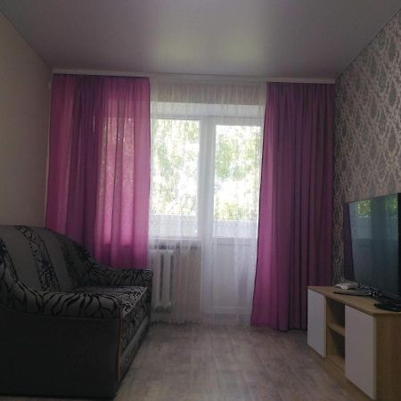 Подобово Квартира В Центрі Міста Konotop Exteriér fotografie
