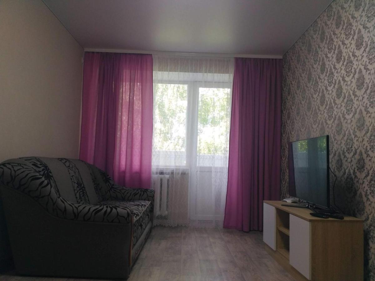 Подобово Квартира В Центрі Міста Konotop Exteriér fotografie