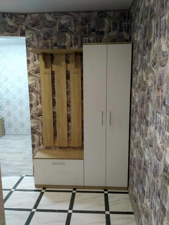 Подобово Квартира В Центрі Міста Konotop Exteriér fotografie